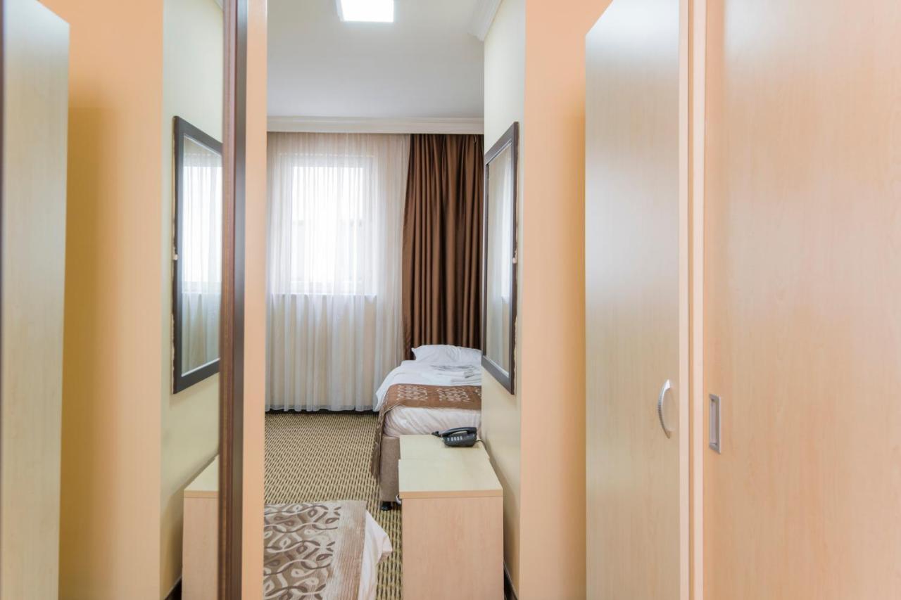 My Dome Economy Hotel Istanbul Exterior foto